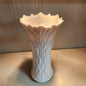 Vintage LENOX Woodland Collection Vase Handcrafted